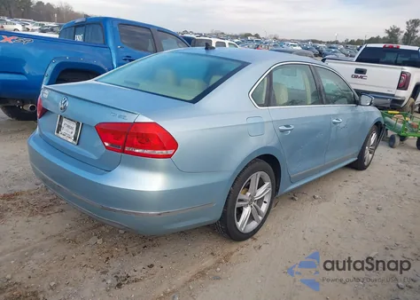 2013 Volkswagen Passat 2.0L Tdi Sel Premium из США, поврежденный, VIN 1VWCN7A36DC019797